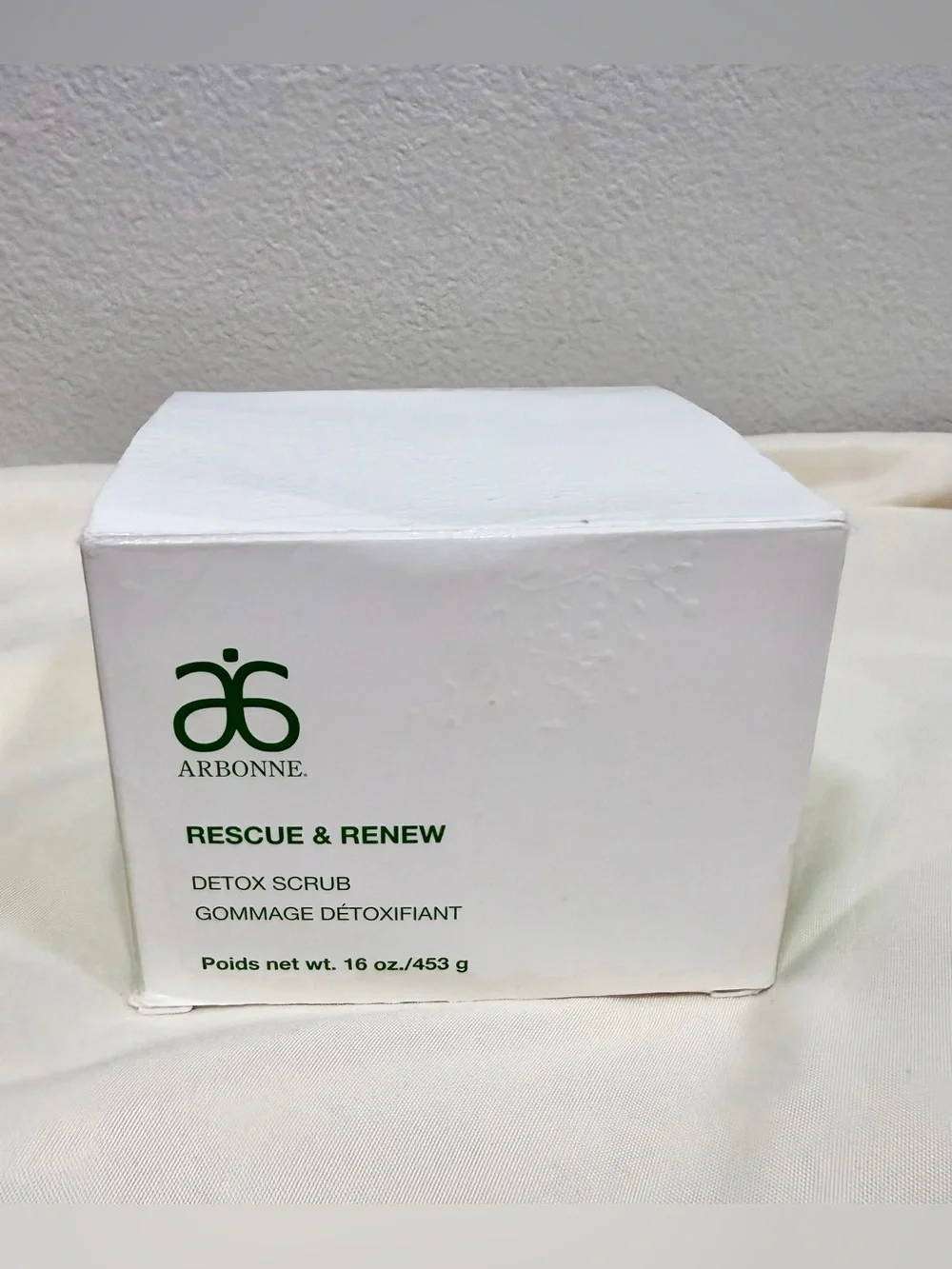 NWT Arbonne Rescue & Renew Detox Scrub Body Facial Essential Oils NEW Shower OS